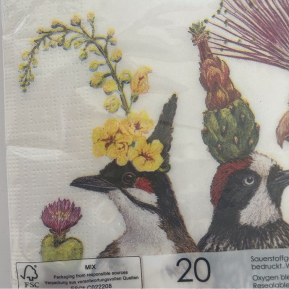 PAPER PRODUCTS DESIGN NAPKINS AND NAPKIN HOLDER NWT - Picture 9 of 14